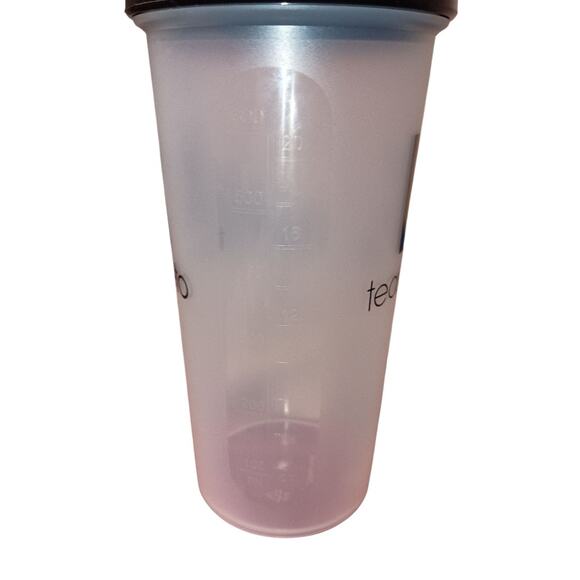 TeamKeto Premium Plastic Shaker Bottles Tumblers With Loop Top 28oz Set Of 2 - Picture 5 of 5